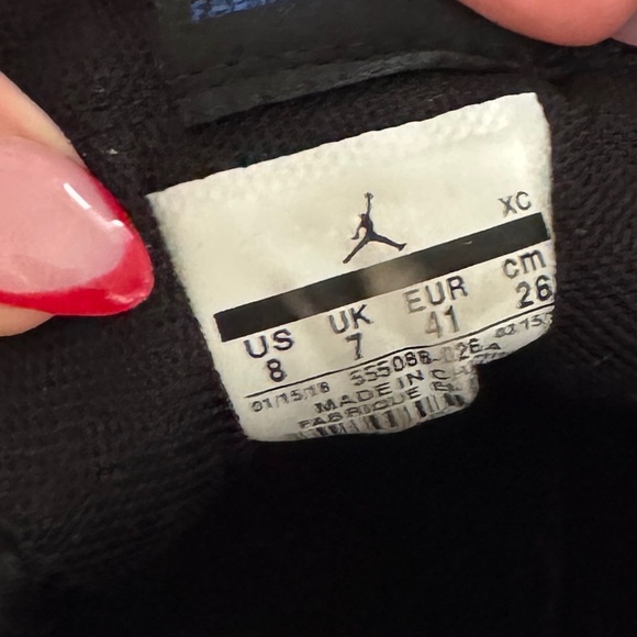 Jordan 1 retro top 3 red blue black white 8 - Picture 7 of 7